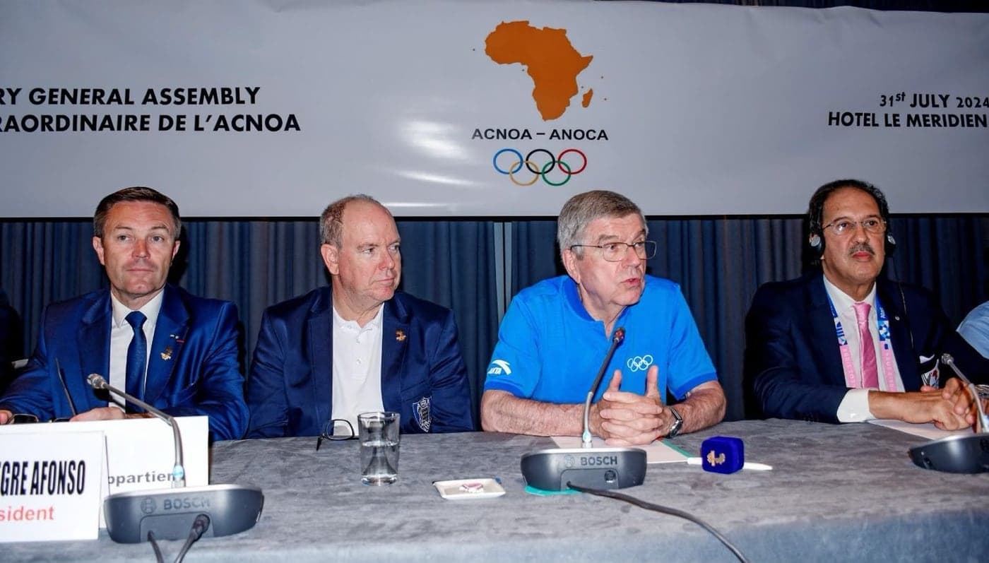 Mustapha Berraf aux côtés du Président du CIO Thomas Bach et de S.A.S. le Prince Albert II de Monaco